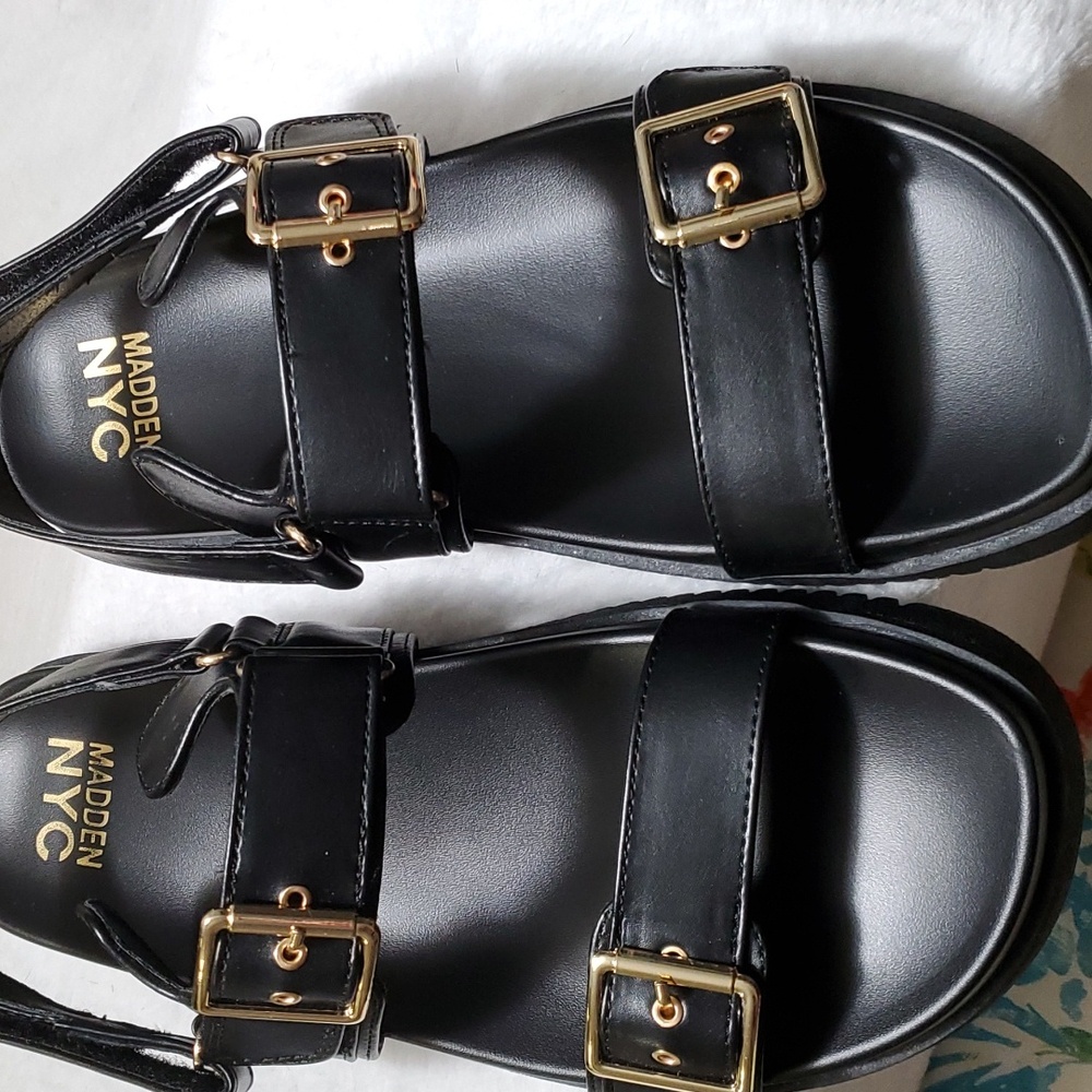 Madden NYC size 9 black